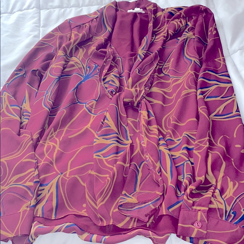 Le Kate Large Patterned Blouse!